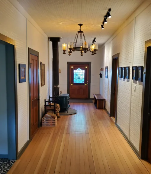 colibri hallway